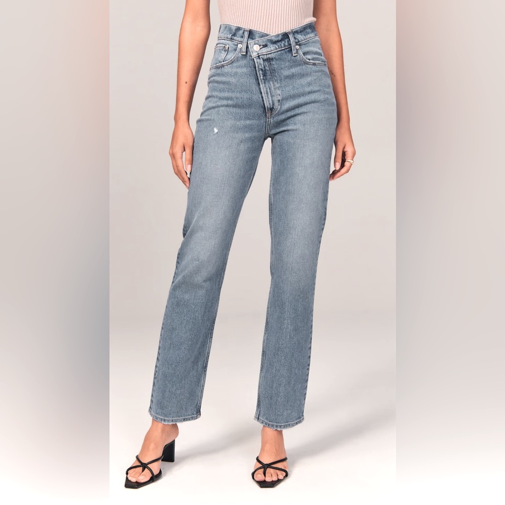 Abercrombie Crisscross ultra high rise jeans